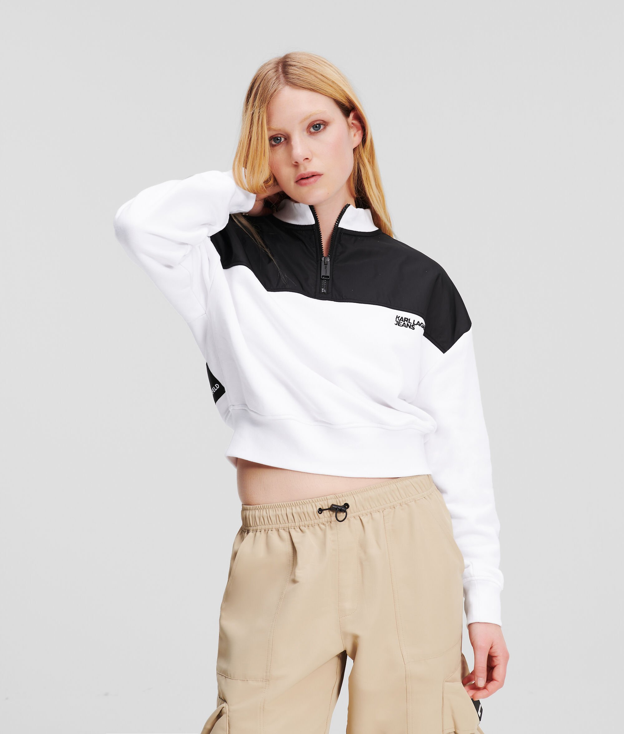 (image for) Precise KLJ Boxy Half-Zip SWEATSHIRT